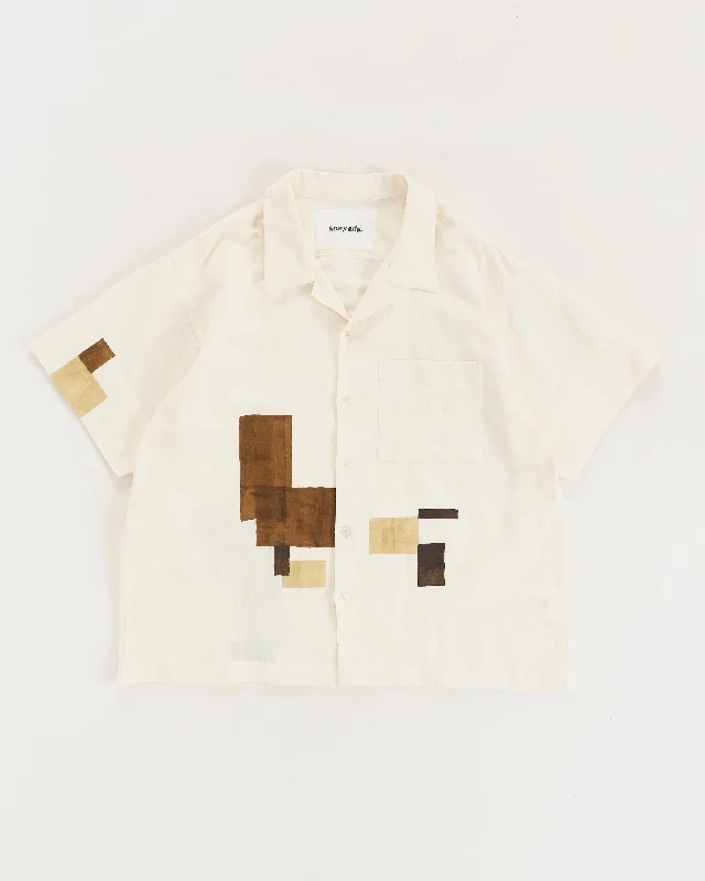 Greetings Shirt SS - Ecru Block